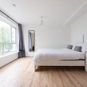 Modern Luxury By Mile End Londres